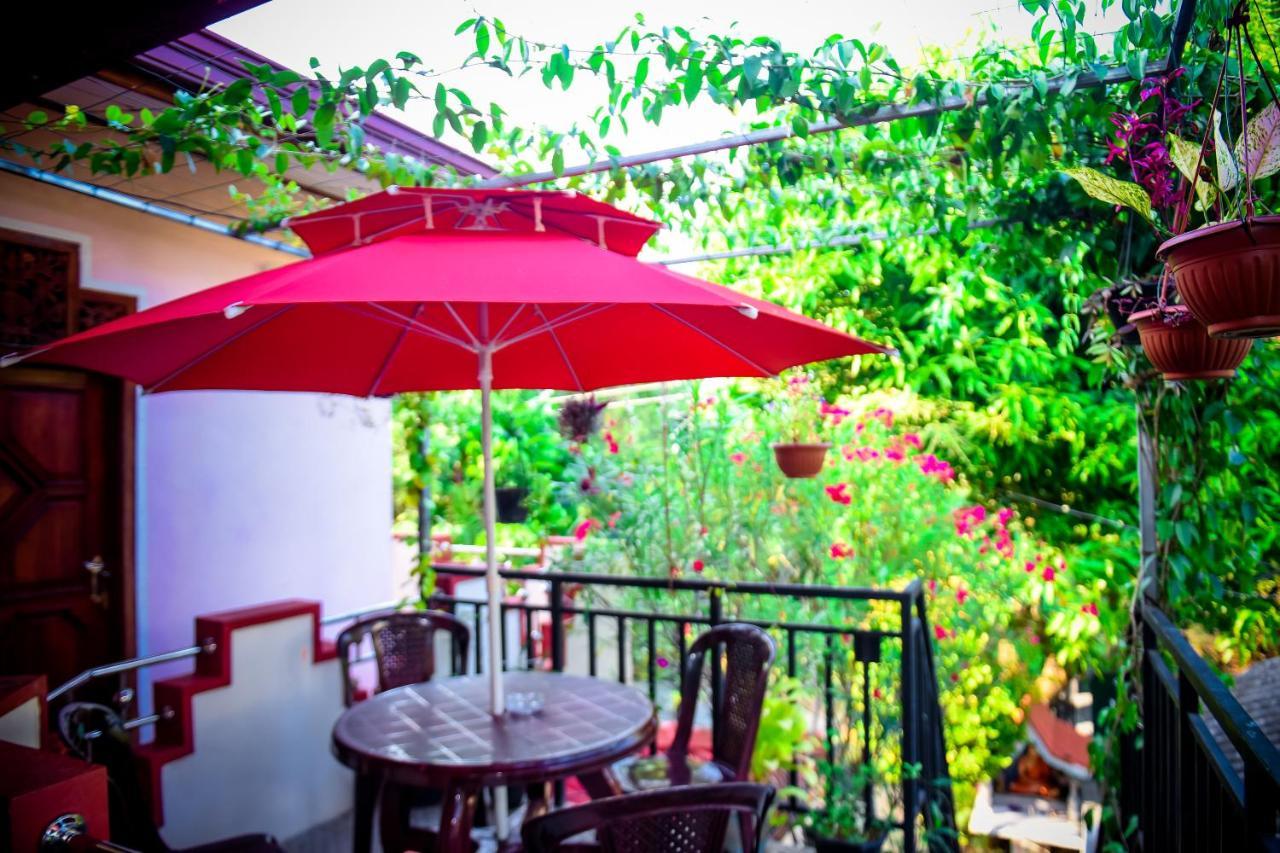 Tissa Rainbow Guest & Yala Hotel Tissamaharama Exterior photo